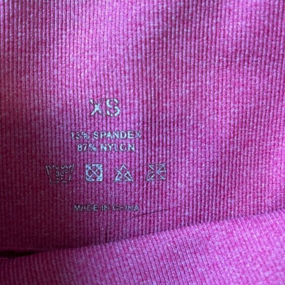 NVGTN Magenta Pink Seamless Butt Lift Pro Biker Shorts Womens Size XS - Picture 4 of 4